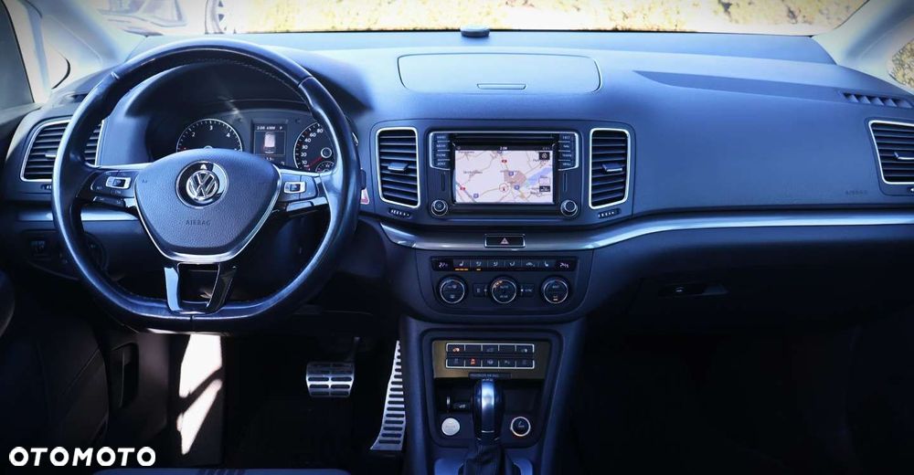 Volkswagen Sharan - 22