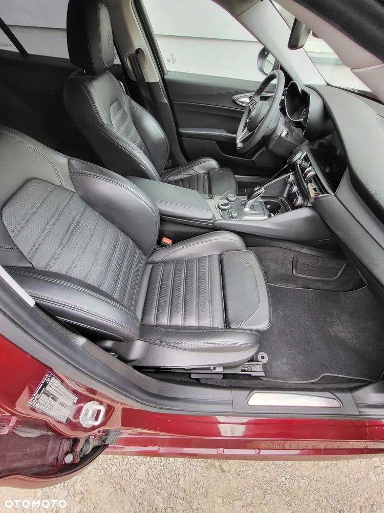 Alfa Romeo Giulia 2.0 Turbo Veloce Q4 - 7
