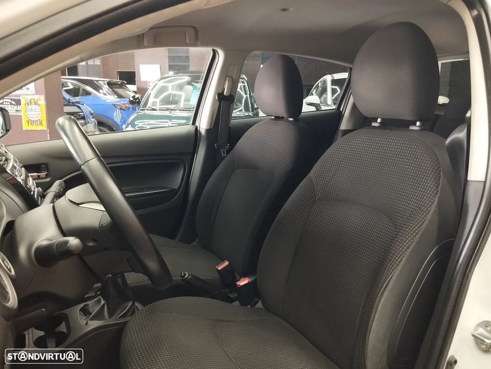 Mitsubishi Space Star 1.2 Intense ClearTec - 14