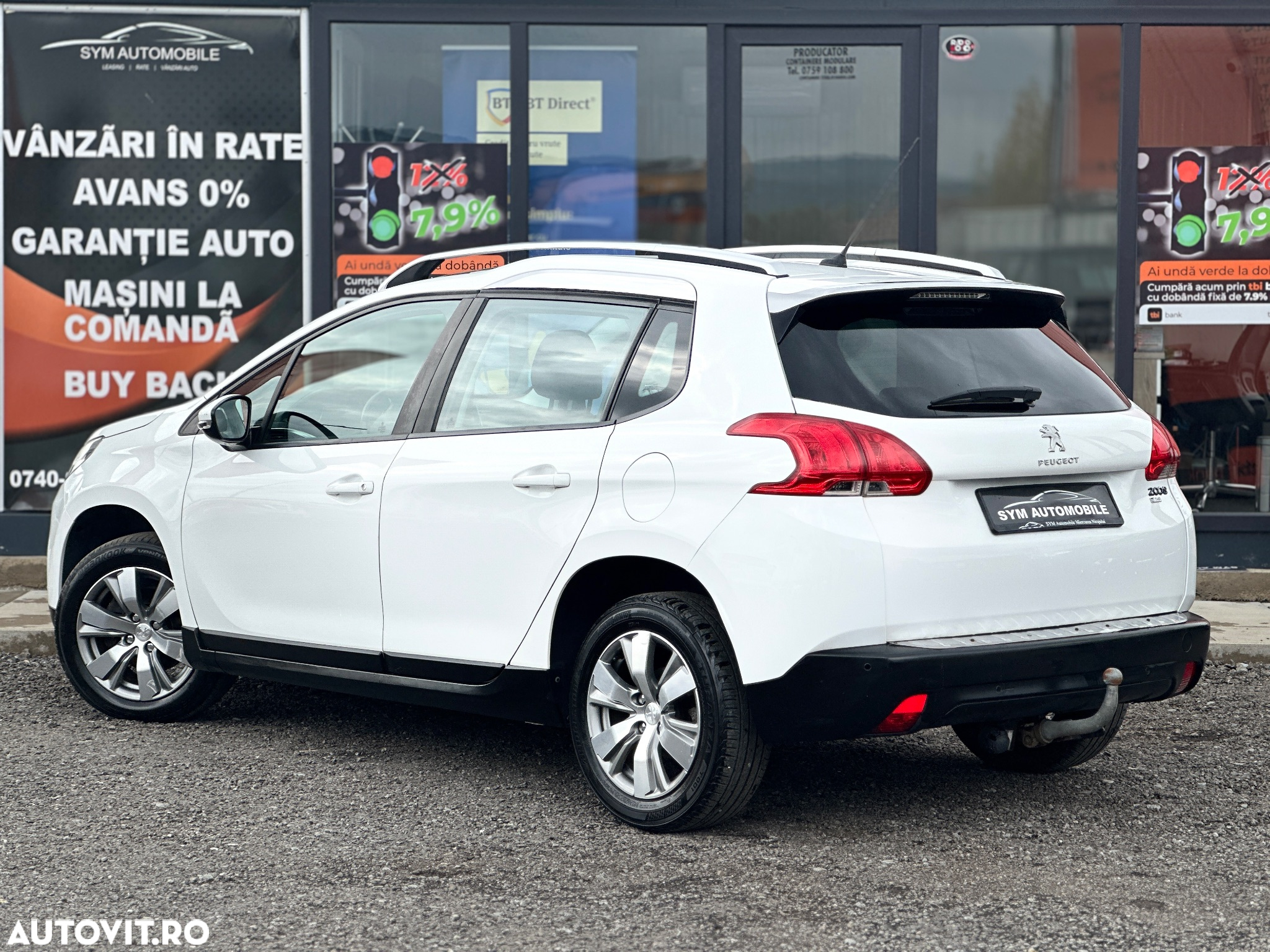 Peugeot 2008 1.2 L PureTech Turbo S&S Allure - 4