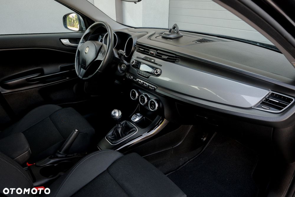 Alfa Romeo Giulietta 1.4 TB 16V Turismo - 27