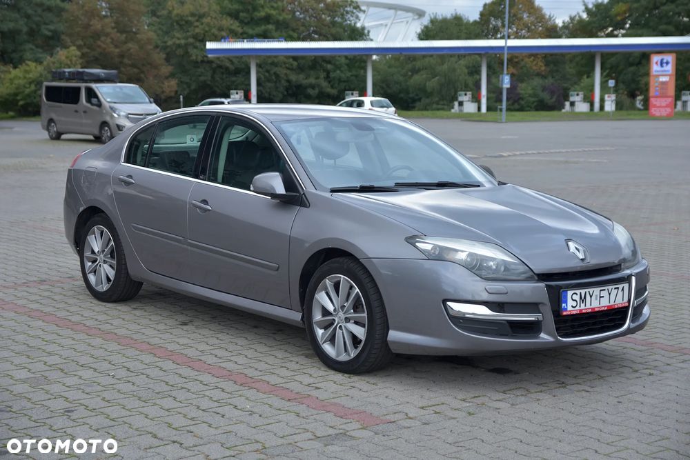 Renault Laguna - 1