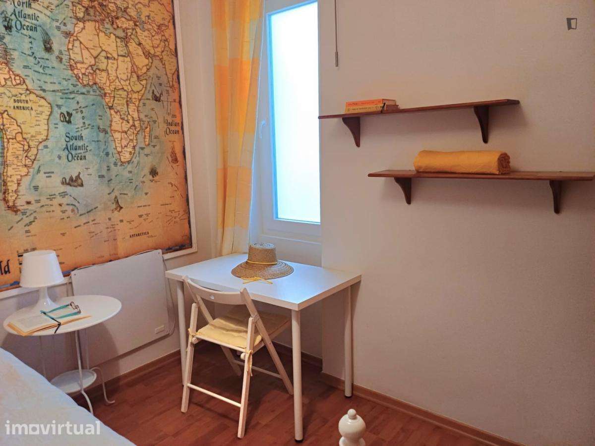 Quarto - localizado em Picoas Lisbon - Grande imagem: 4/31