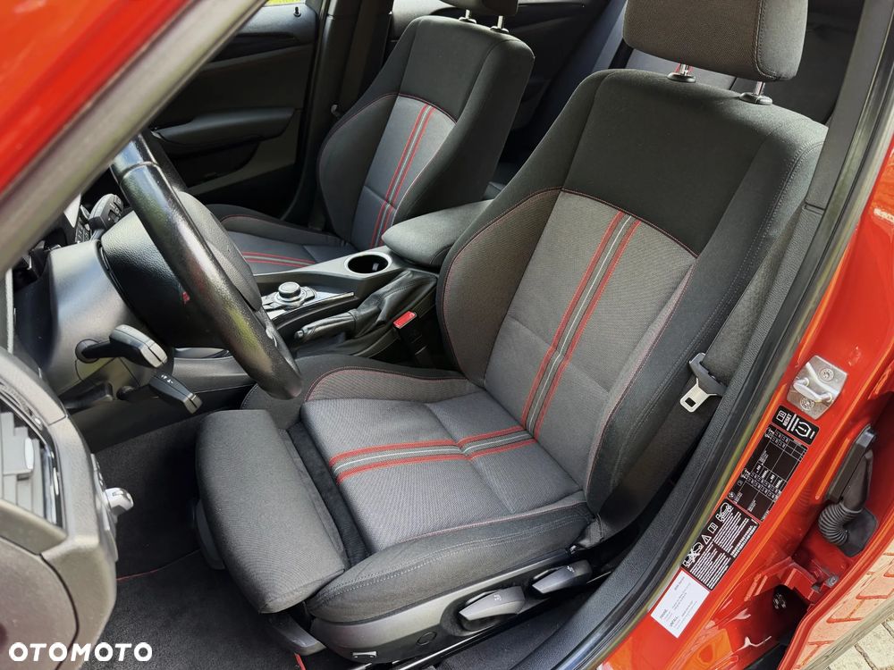 BMW X1 xDrive20d Sport Line - 12