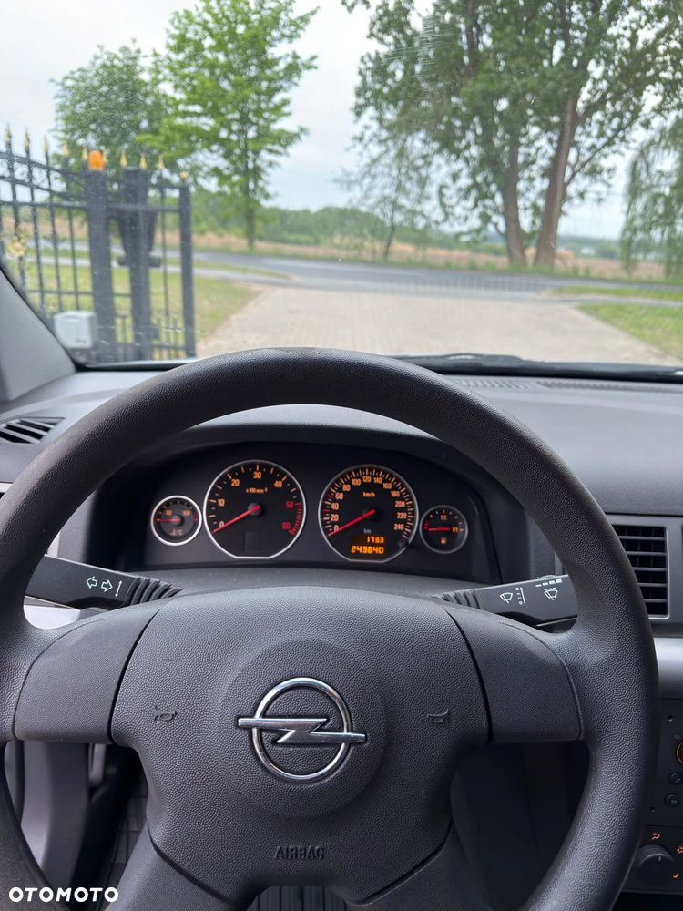 Opel Vectra 2.0 DTI Comfort - 16