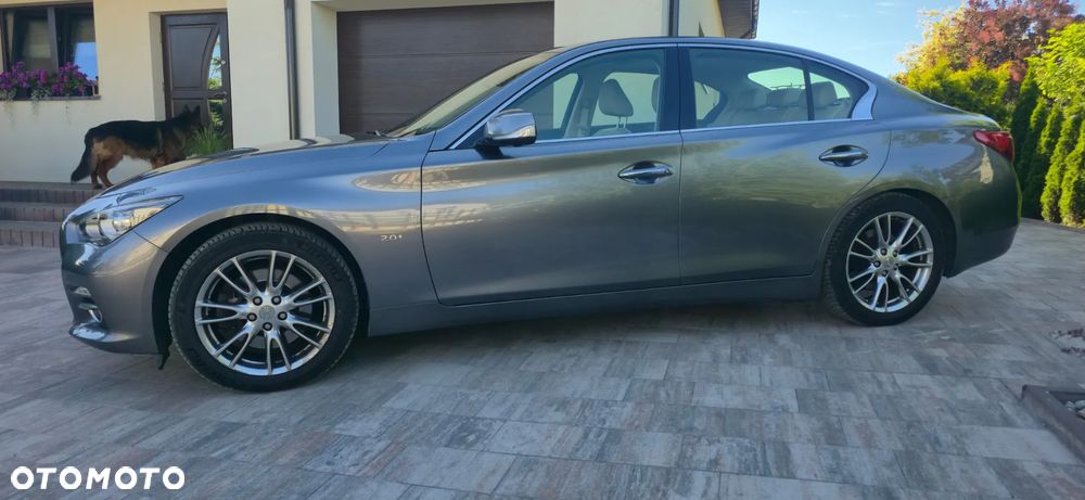 Infiniti Q50 2.0t Premium Sound Studio by Bose - 1