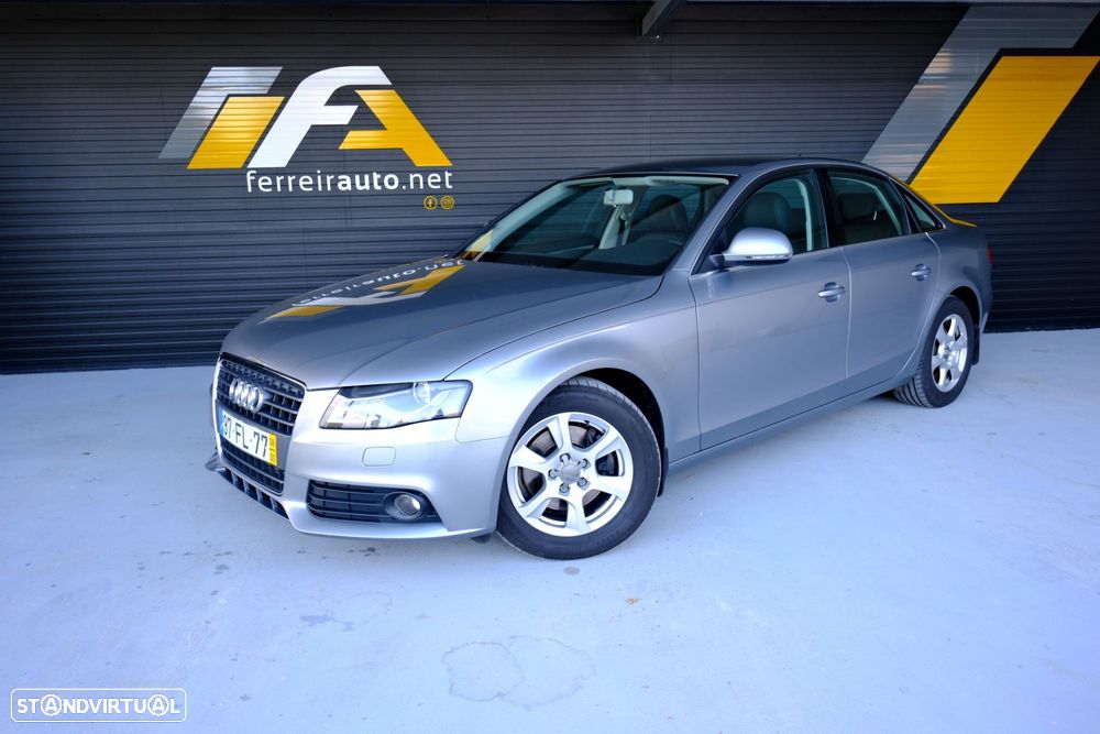 Audi A4 2.0 TDI exclusive - 1