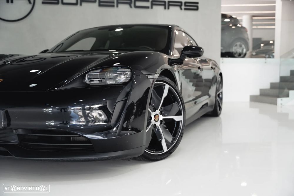 Porsche Taycan Sport Turismo 4S Black Edition - 4