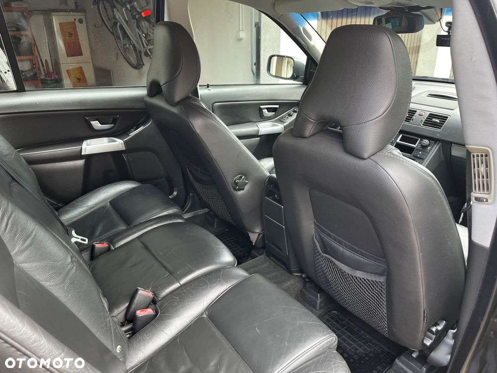 Volvo XC 90 D5 Executive - 8
