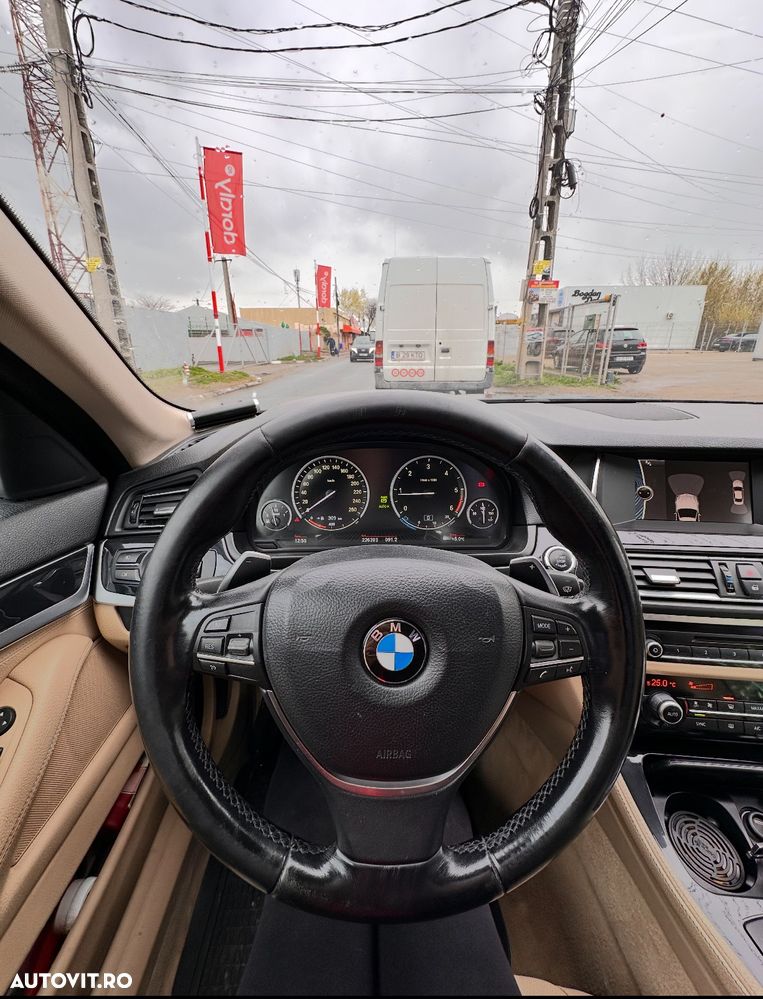 BMW Seria 5 520d xDrive - 6