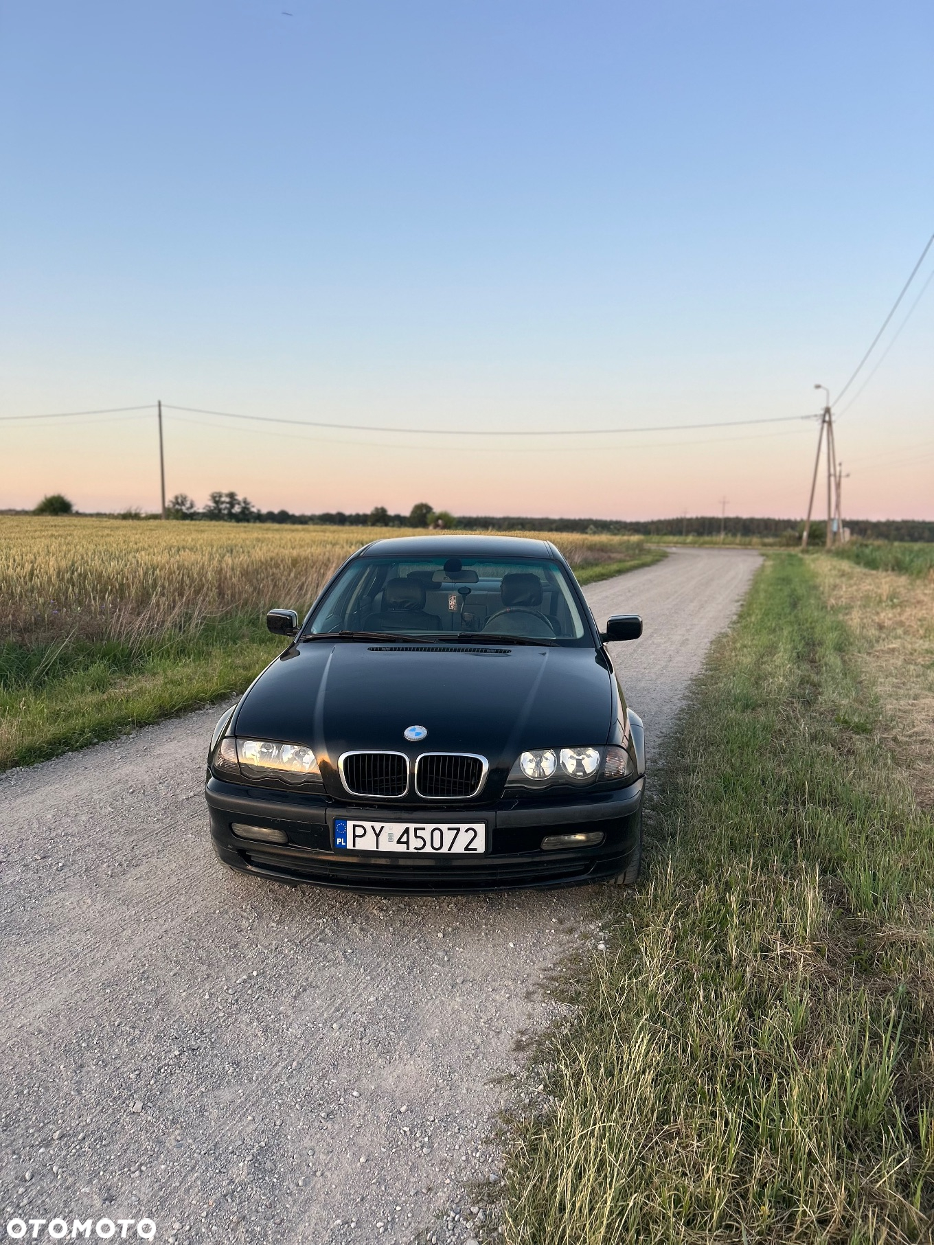 BMW Seria 3 323i - 4