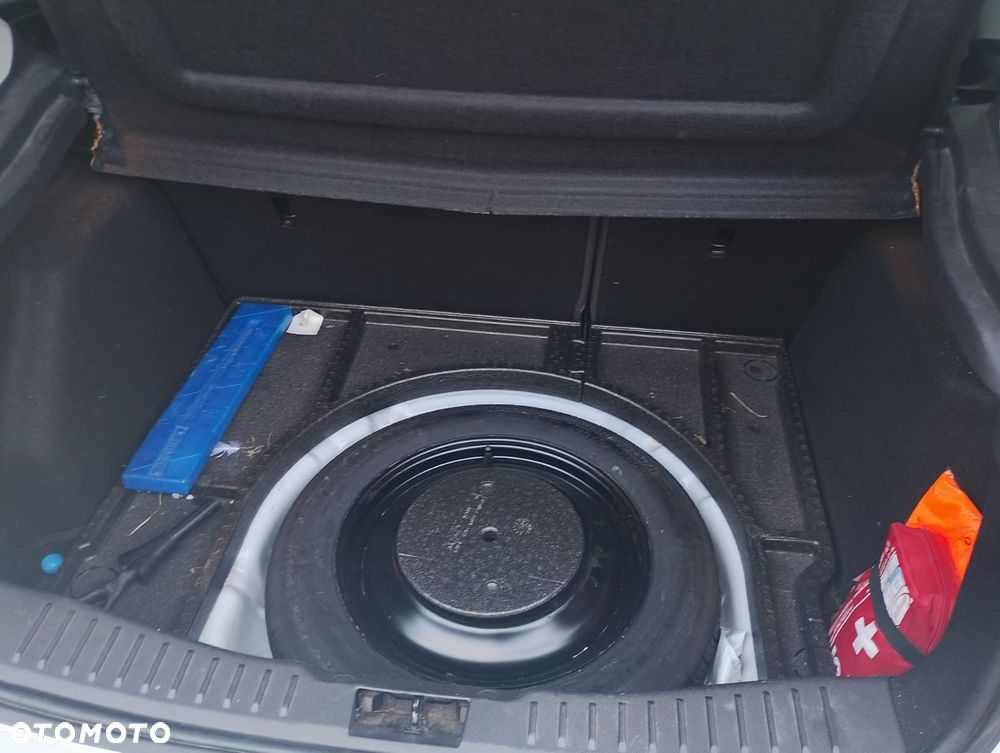 Ford Focus 1.6 EcoBoost Titanium - 6