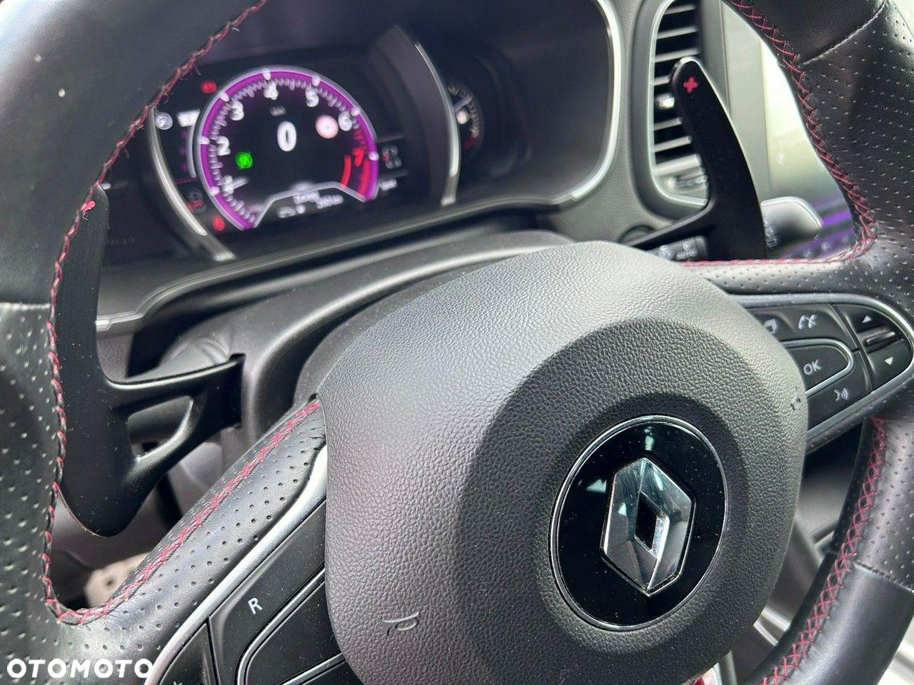 Renault Megane 1.8 TCe R.S EDC - 25