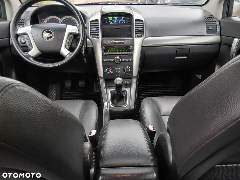 Chevrolet Captiva 2.0 d LT high - 36