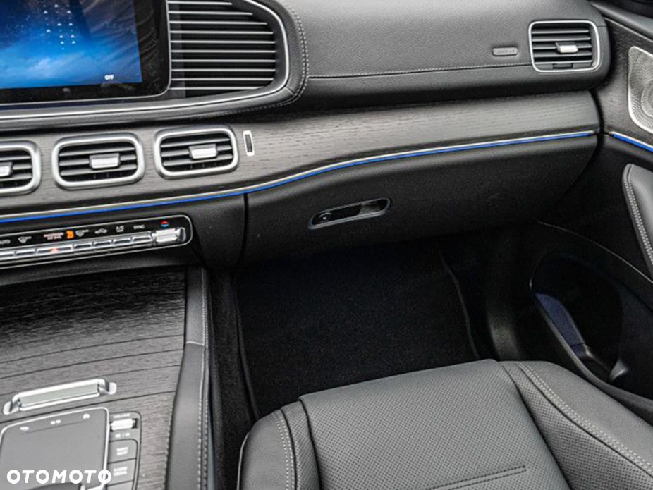 Mercedes-Benz GLE 450 d mHEV 4-Matic AMG Line - 12