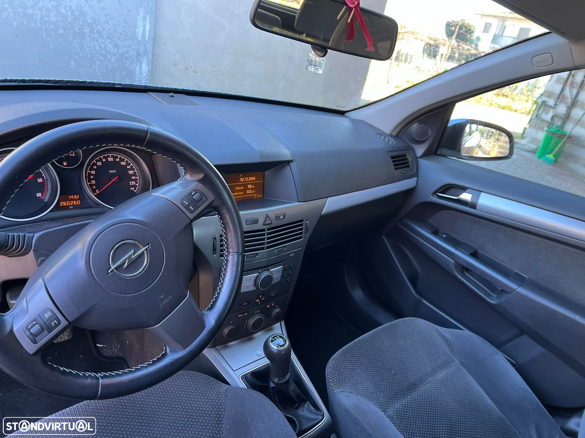 Opel Astra - 4