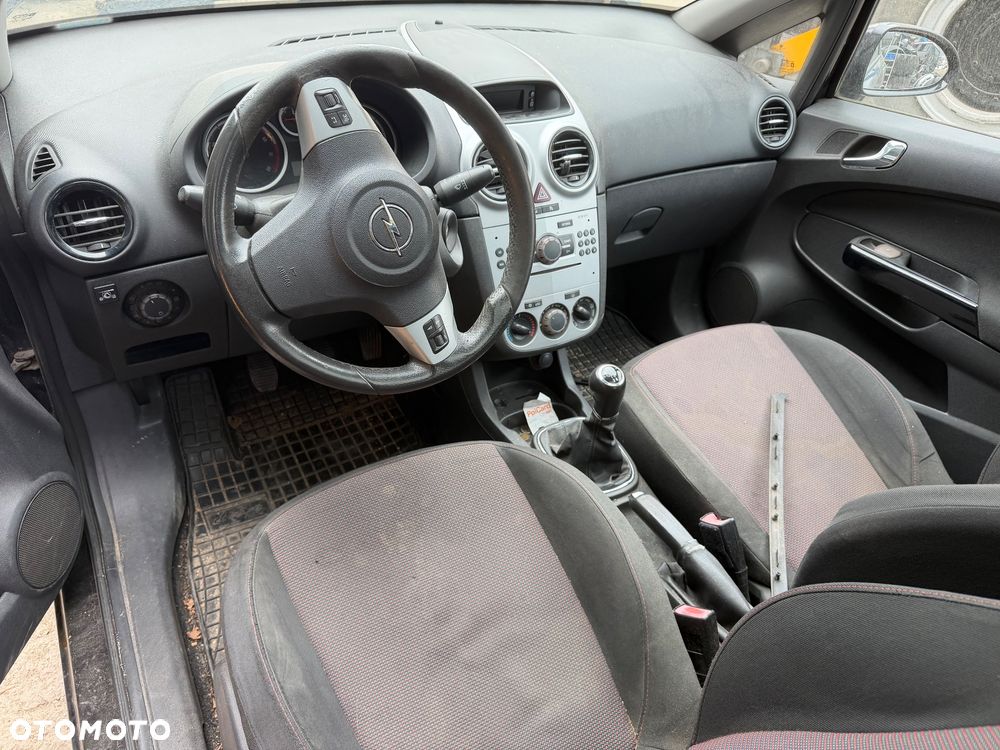 Opel Corsa D 1.4  2008 na części | Silnik benzyna | Stan dobry do rozbiórki - 4
