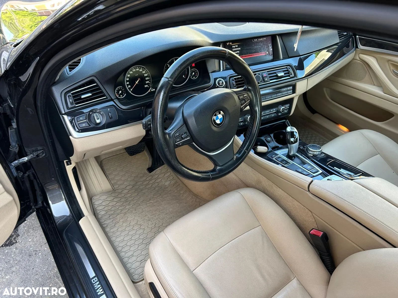 BMW Seria 5 525d xDrive AT - 6