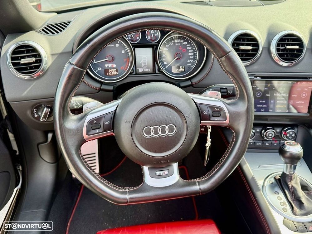 Audi TTS Roadster 2.0 TFSi quattro S Tronic - 24