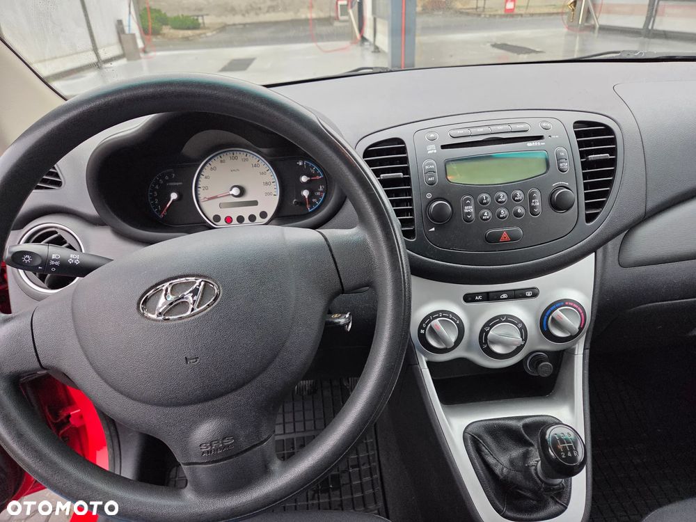 Hyundai i10 - 11
