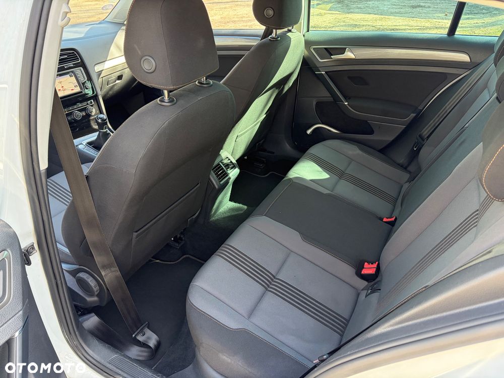 Volkswagen Golf 1.2 TSI BlueMotion Technology Allstar - 13