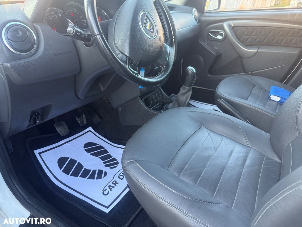 Dacia Duster 1.6 4x2 Prestige - 9