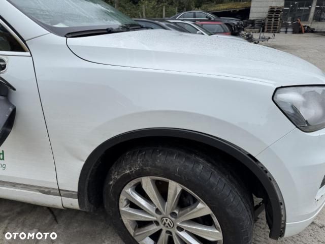 Volkswagen Touareg 3.0 V6 TDI Blue Motion DPF Automatik - 6