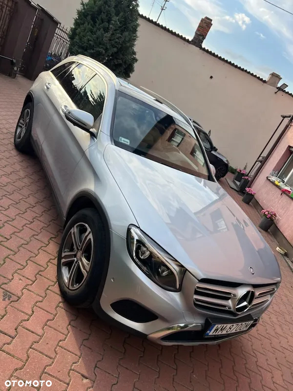 Mercedes-Benz GLC 220 d 4-Matic - 2
