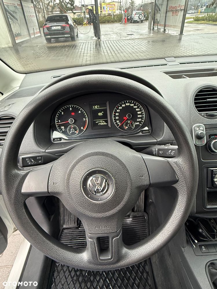 Volkswagen Caddy - 9