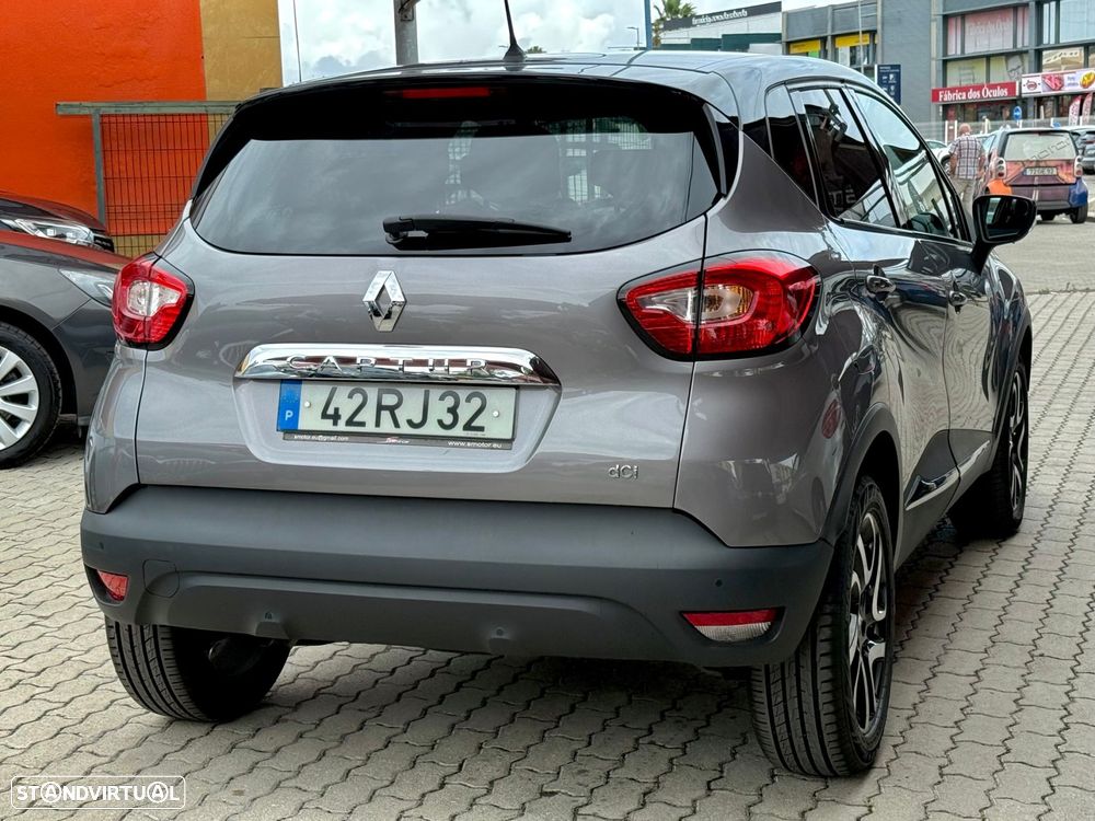 Renault Captur 1.5 dCi Exclusive EDC - 5