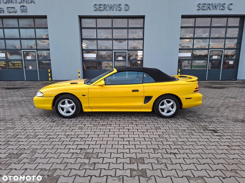 Ford Mustang - 20
