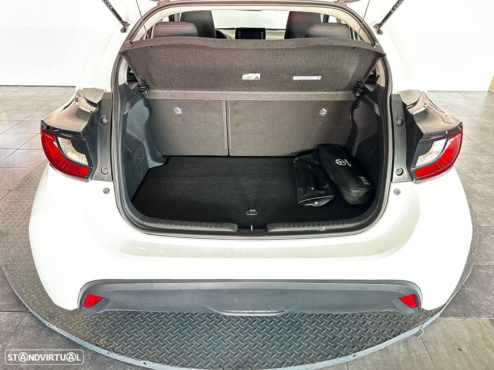 Toyota Yaris - 6