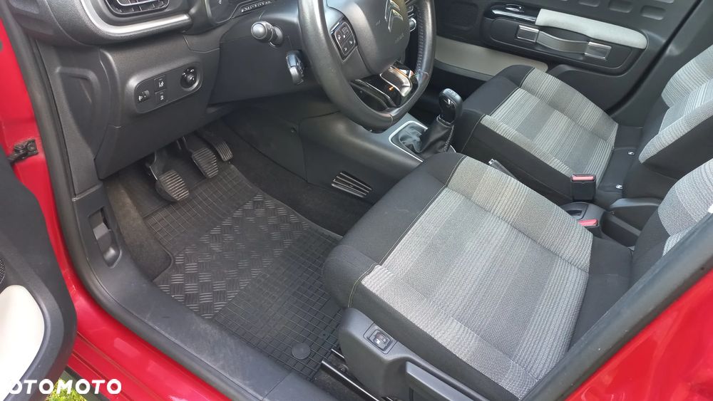 Citroën C3 1.2 PureTech Feel S&S - 16