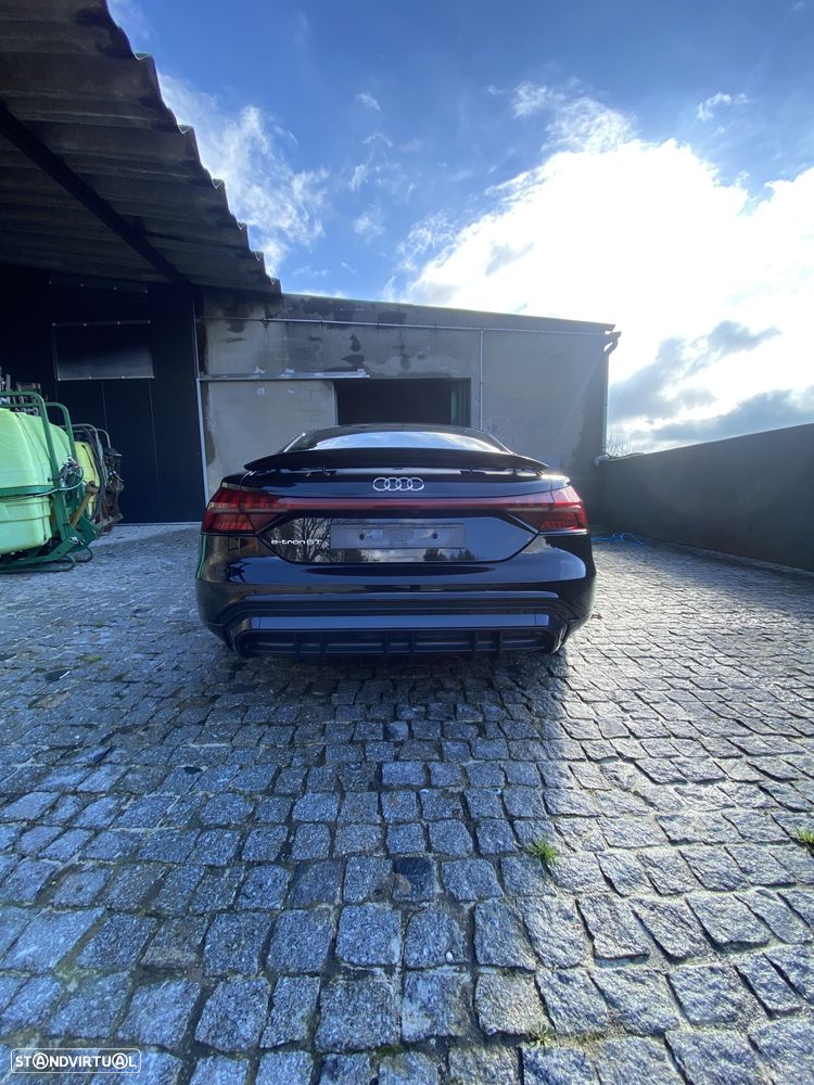Audi e-tron GT quattro - 9