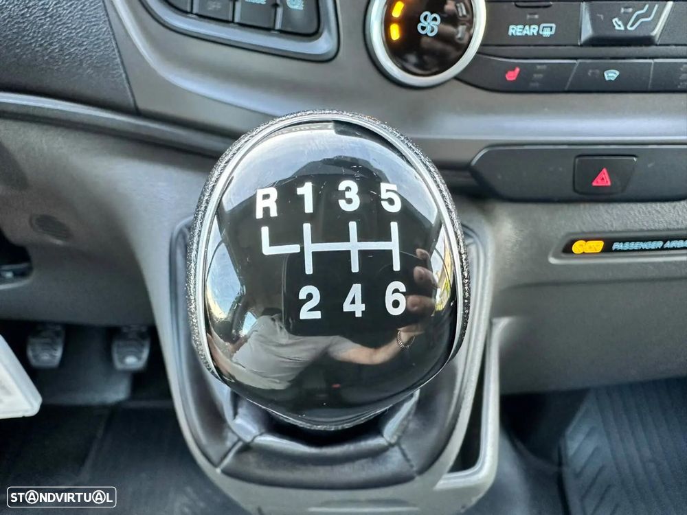 Ford Transit Custom - 14