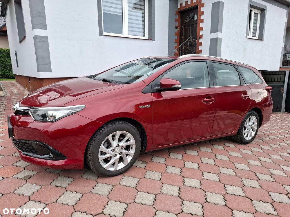 Toyota Auris - 11