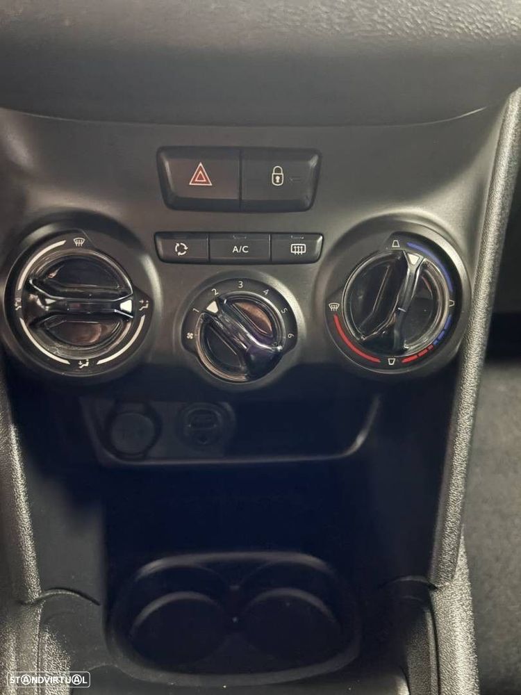 Peugeot 208 1.2 PureTech Style - 11