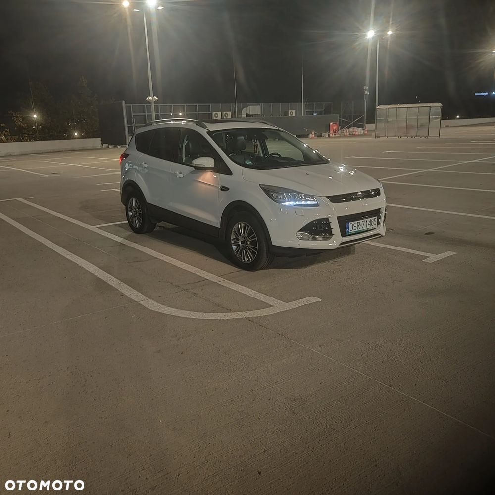 Ford Kuga 2.0 TDCi 4WD Titanium - 4