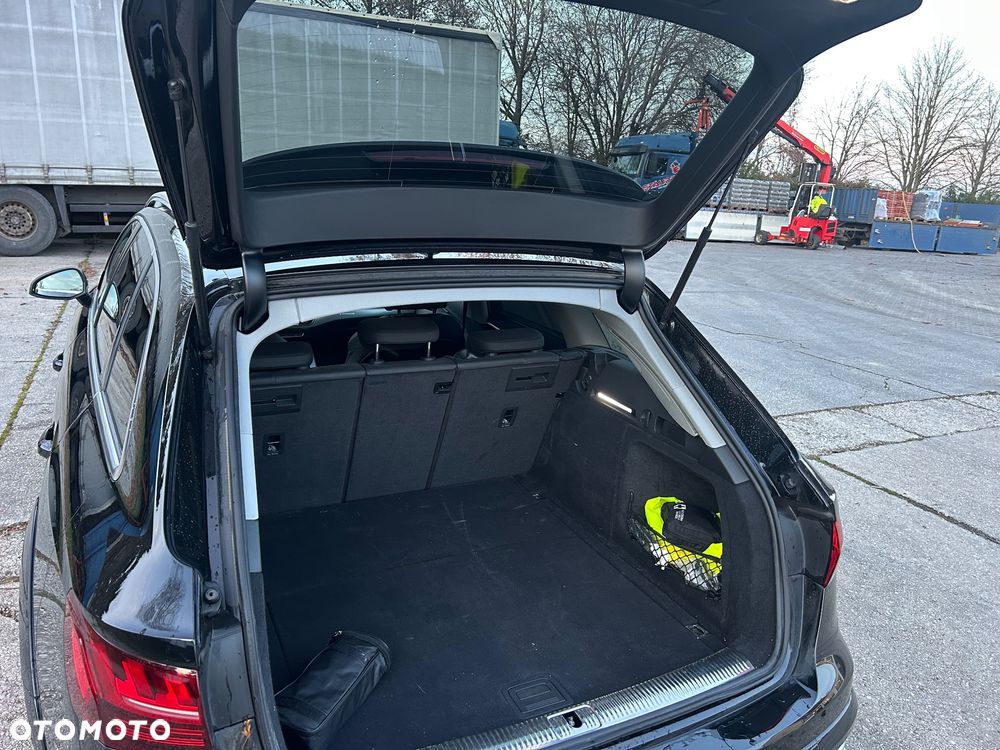 Audi A4 Allroad - 20