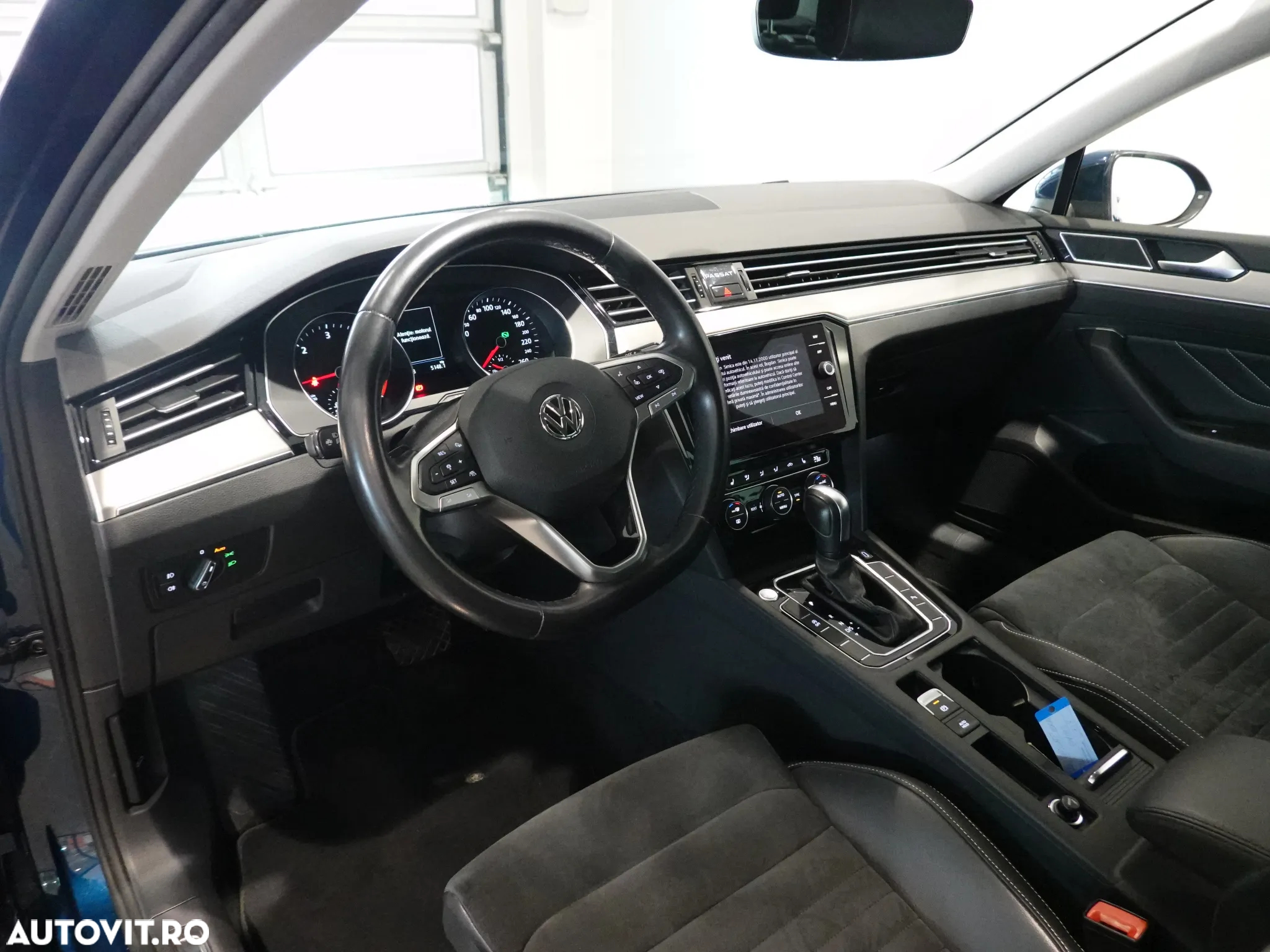 Volkswagen Passat Variant 2.0 TDI DSG Highline - 15