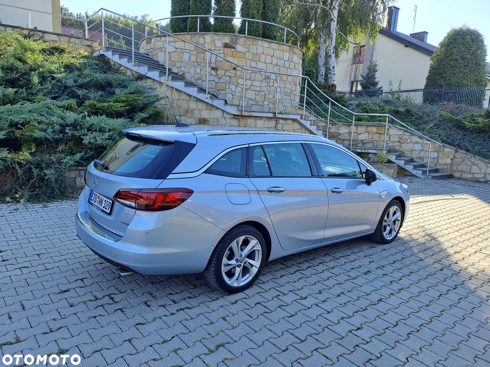 Opel Astra V 1.6 T GPF Dynamic S&S - 8