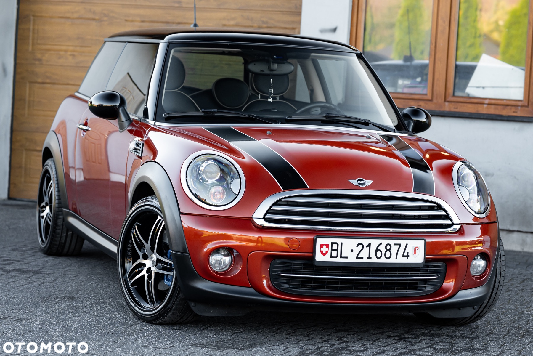 MINI Cooper Standard - 4