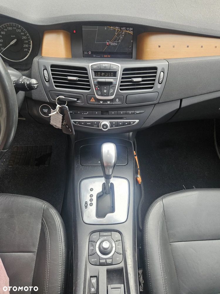 Renault Laguna ver-1-4-turbo-ecoflex-start-stop-edition - 14