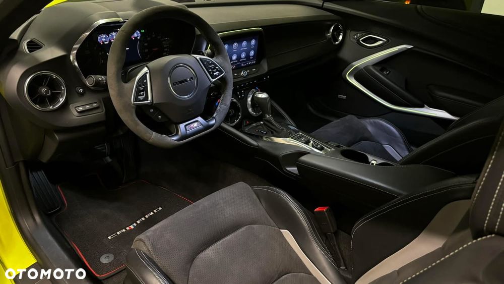 Chevrolet Camaro - 25
