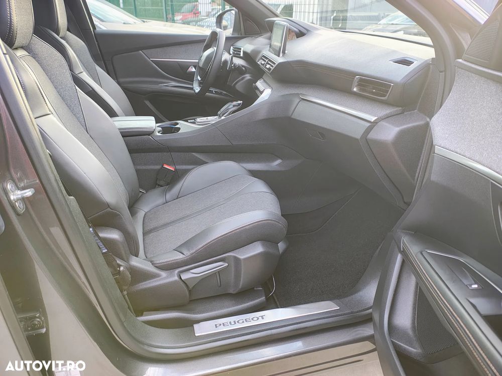 Peugeot 3008 1.2 PureTech Turbo S&S EAT6 GT-Line - 18