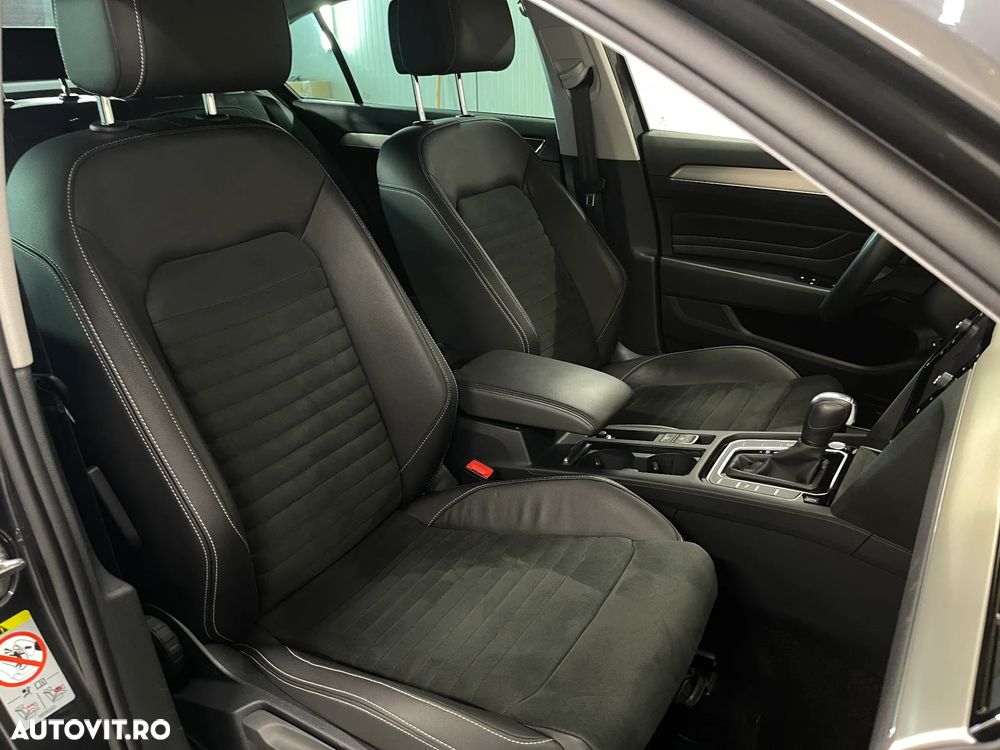 Volkswagen Passat 2.0 TDI DSG Highline - 10