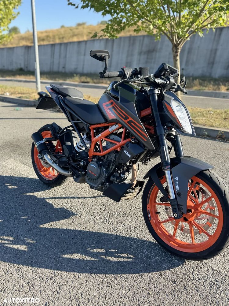 KTM 125 Duke - 3
