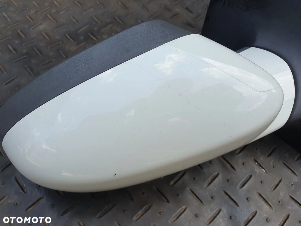 RENAULT CLIO III LUSTERKO PRAWE ELEKTRYCZNE 9PIN E20104016 BIAŁE - 2