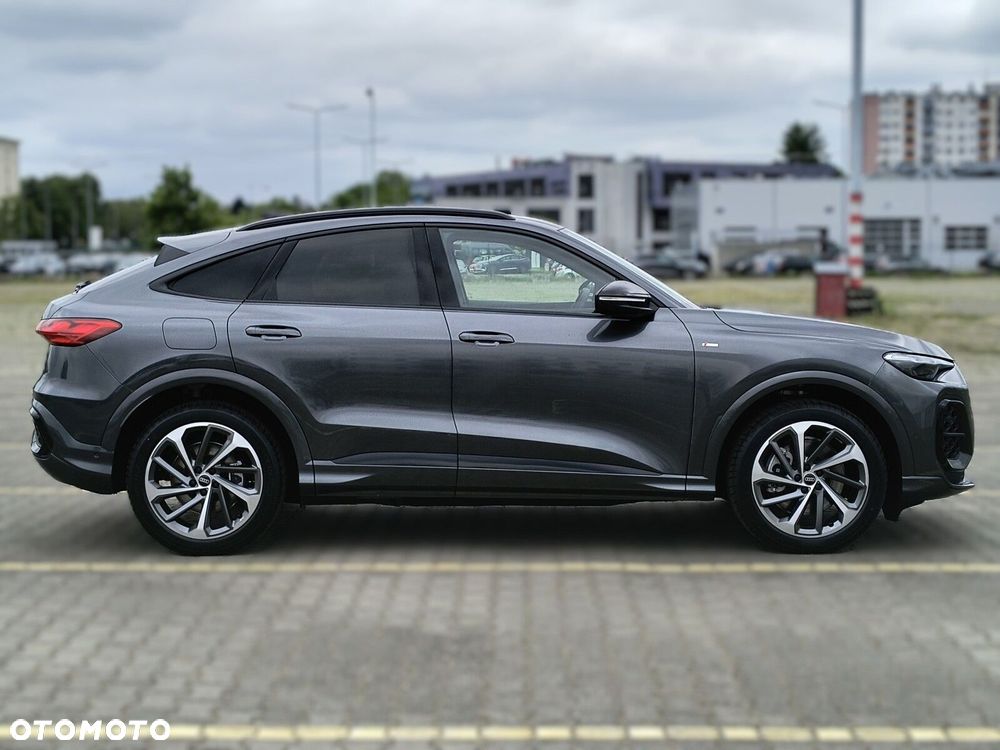 Audi Q5 Sportback - 2