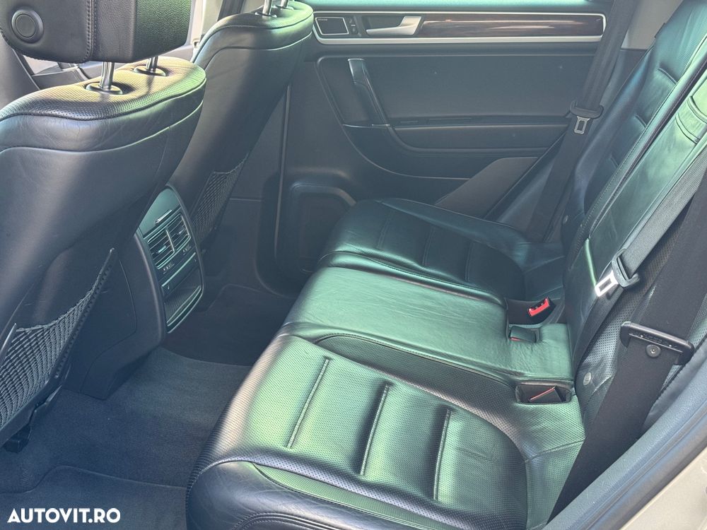 Volkswagen Touareg - 30